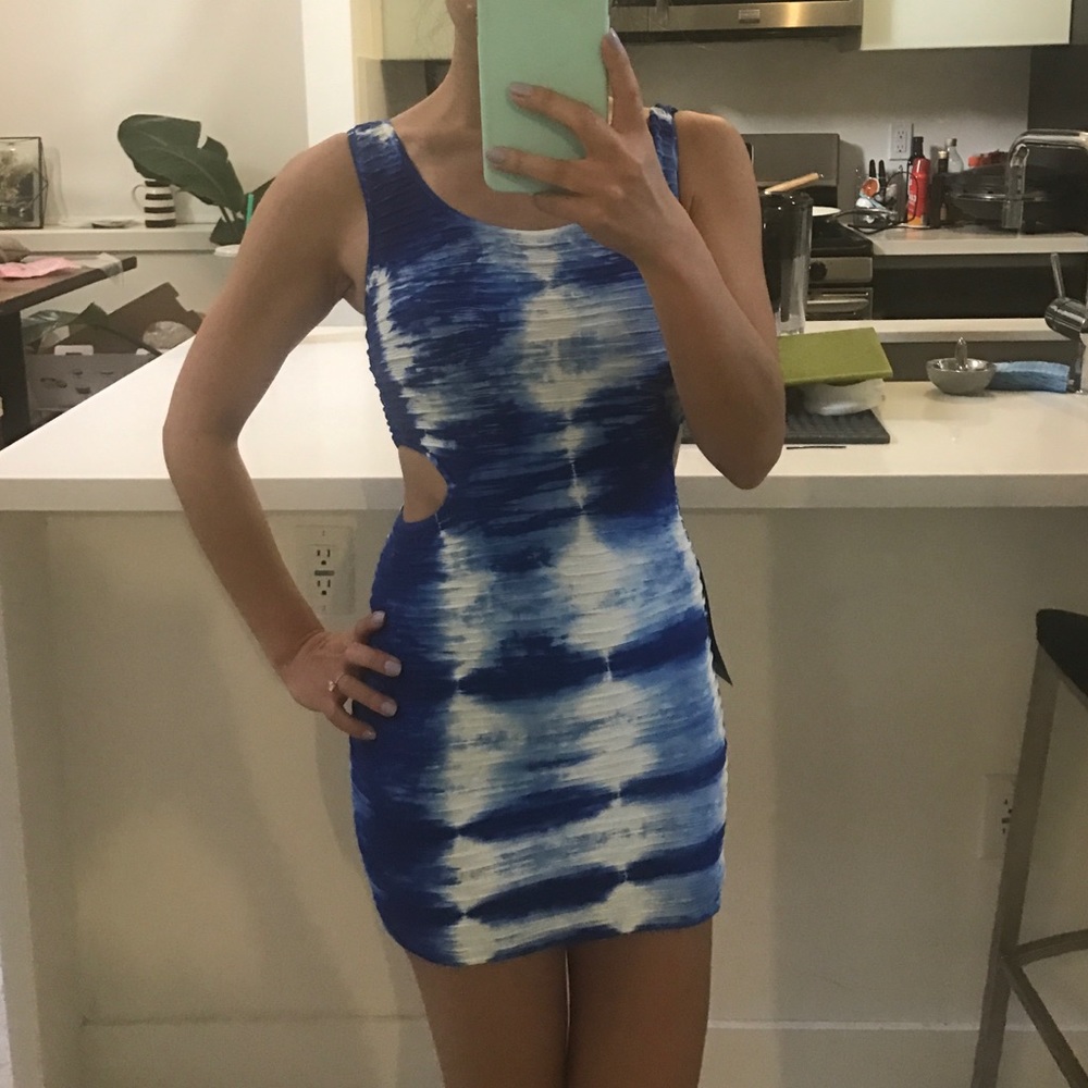 Nwt Bebe cutout dress XS