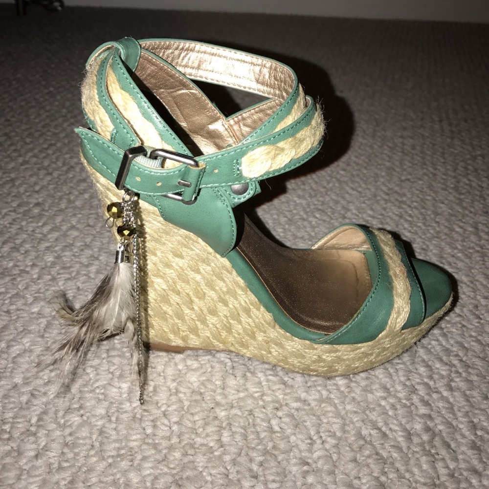 BKE wedges