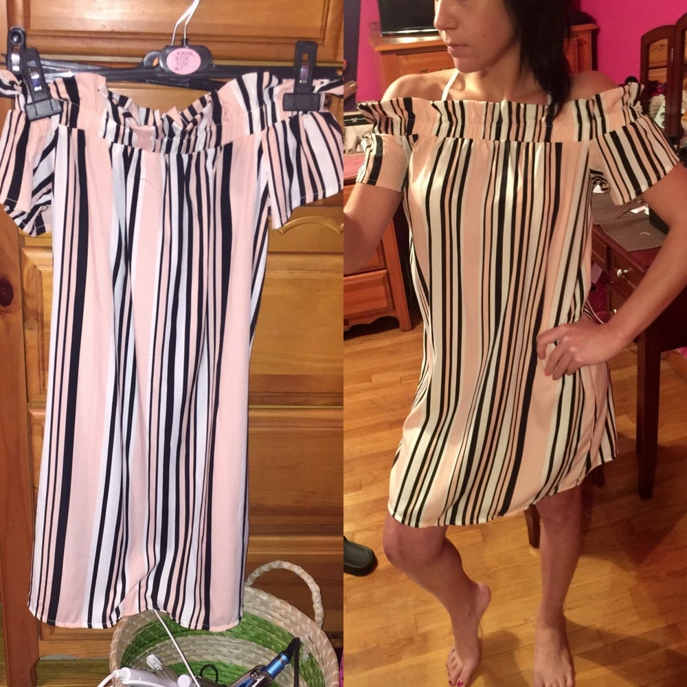 🆕Multi Stripe Off the shoulder dress! NWT