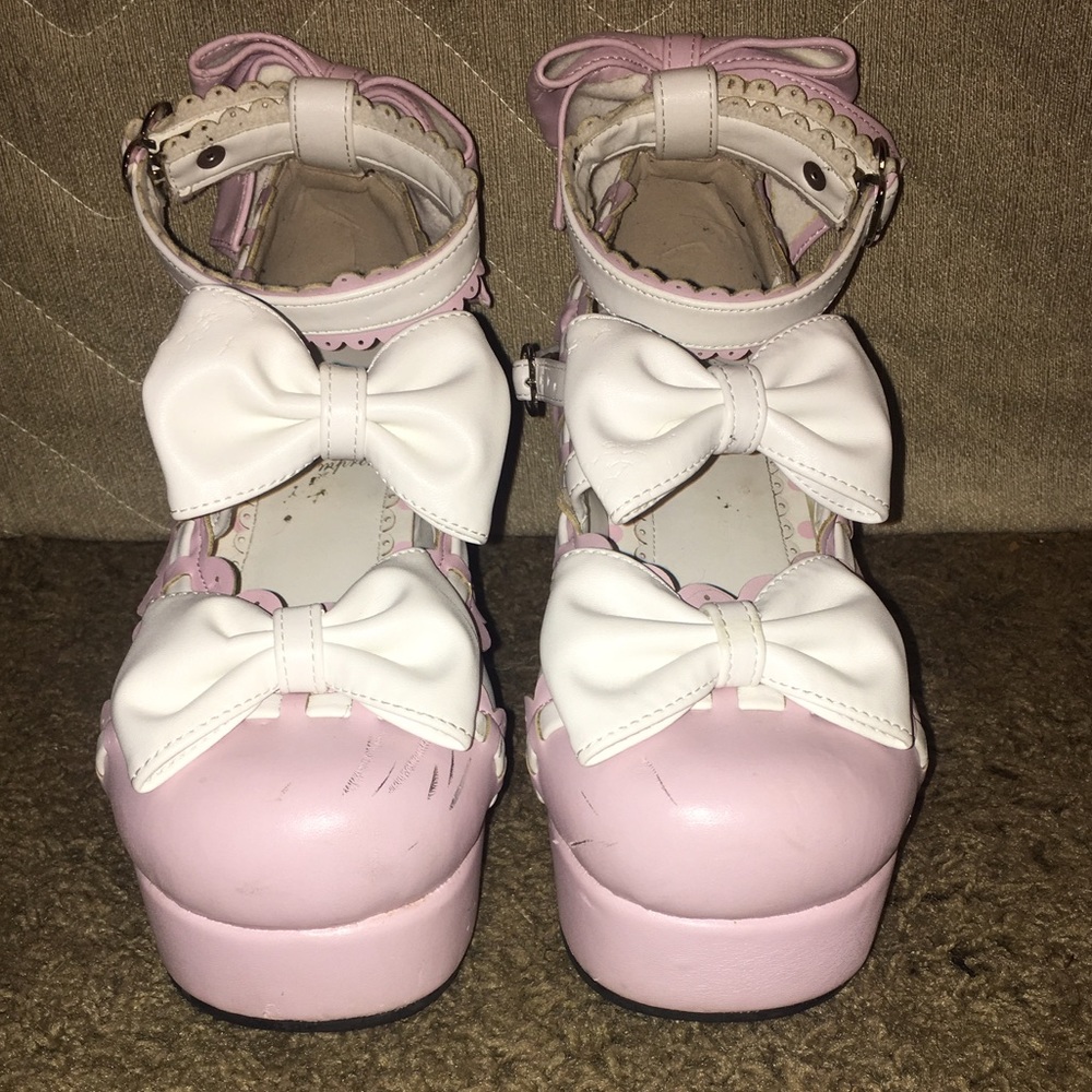 Angelic imprint heels