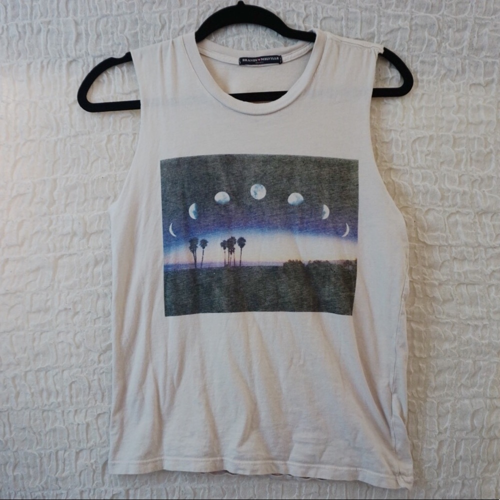 Brandy Melville muscle tee