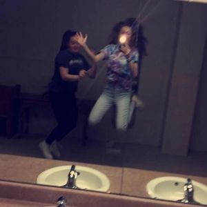 Meet your Posher, Deedra