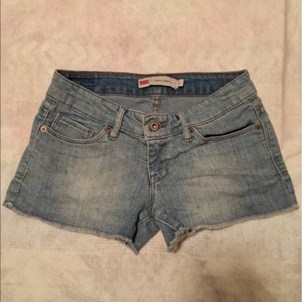 Levi Shorts