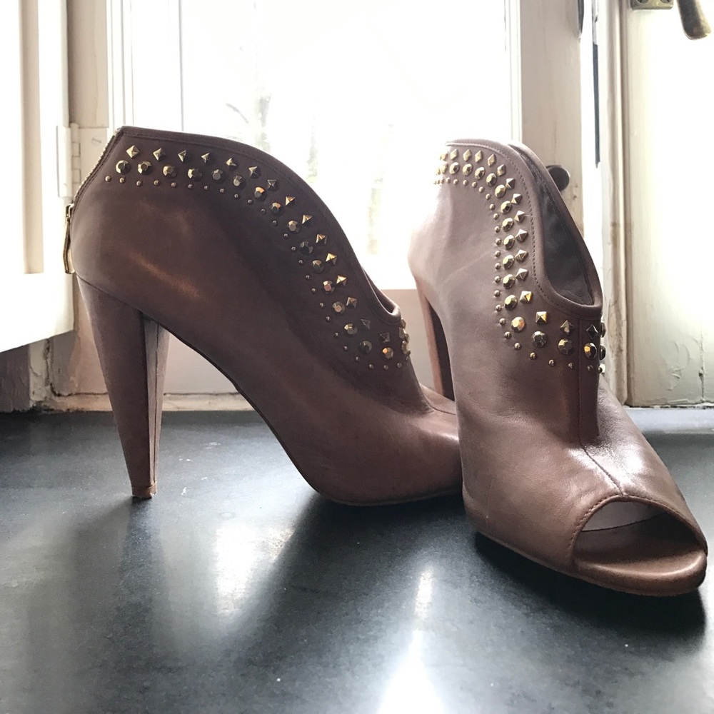 Worn twice!
