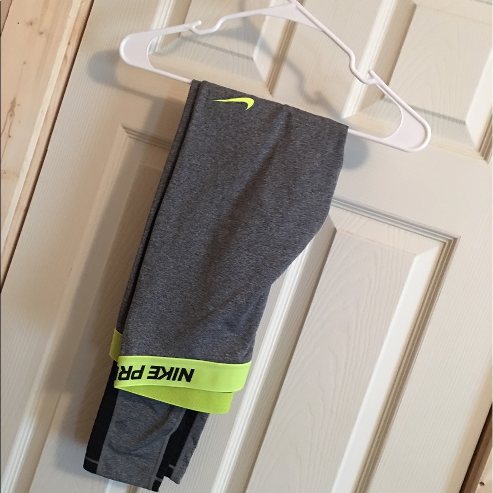 Brand new Nike leggings