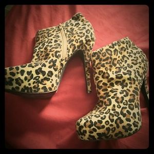 Cheetah heels
