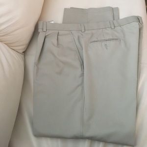 Dockers men's dress pants. Great condition!