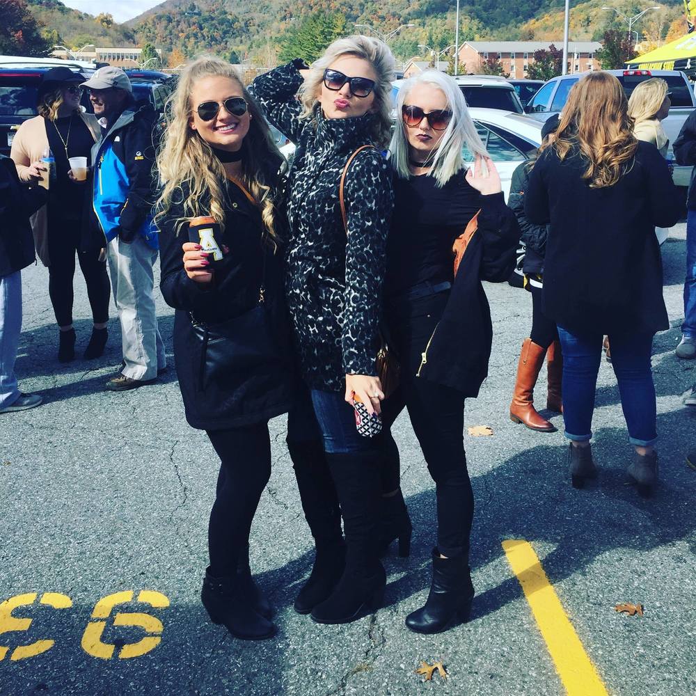 Meet your Posher, Mamie