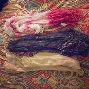 Selling almost brand new scarves, worn few times