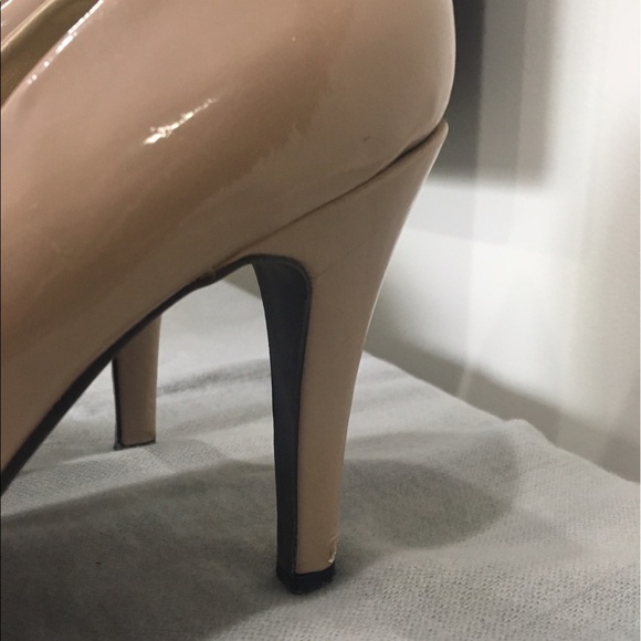 Nude peep toe heels 👠 - Picture 2 of 4