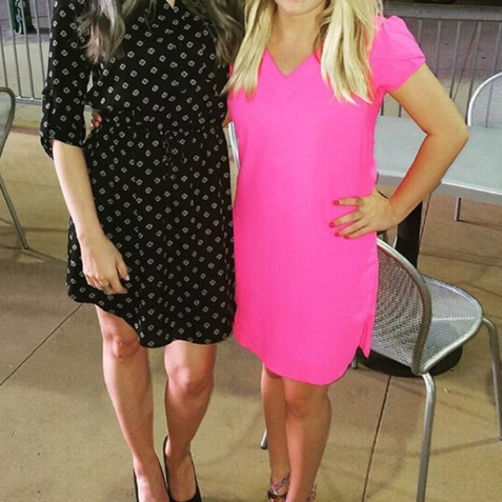 Pink cap sleeve dress 💕