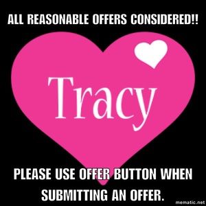 Please use offer button when submitting an offer.