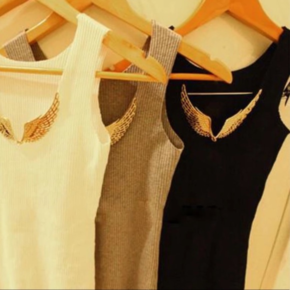 🆕SWEET BLACK TANK TOP WITH GOLD WINGS - Picture 8 of 8