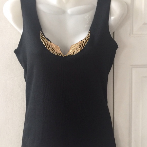🆕SWEET BLACK TANK TOP WITH GOLD WINGS - Picture 5 of 8