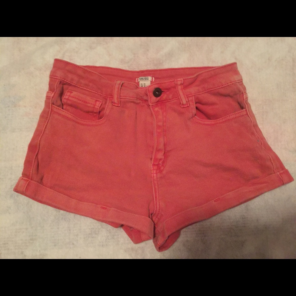 High Wasted Shorts