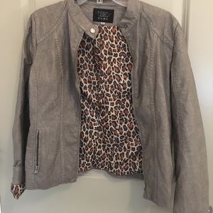 Gray Leather Jacket - M