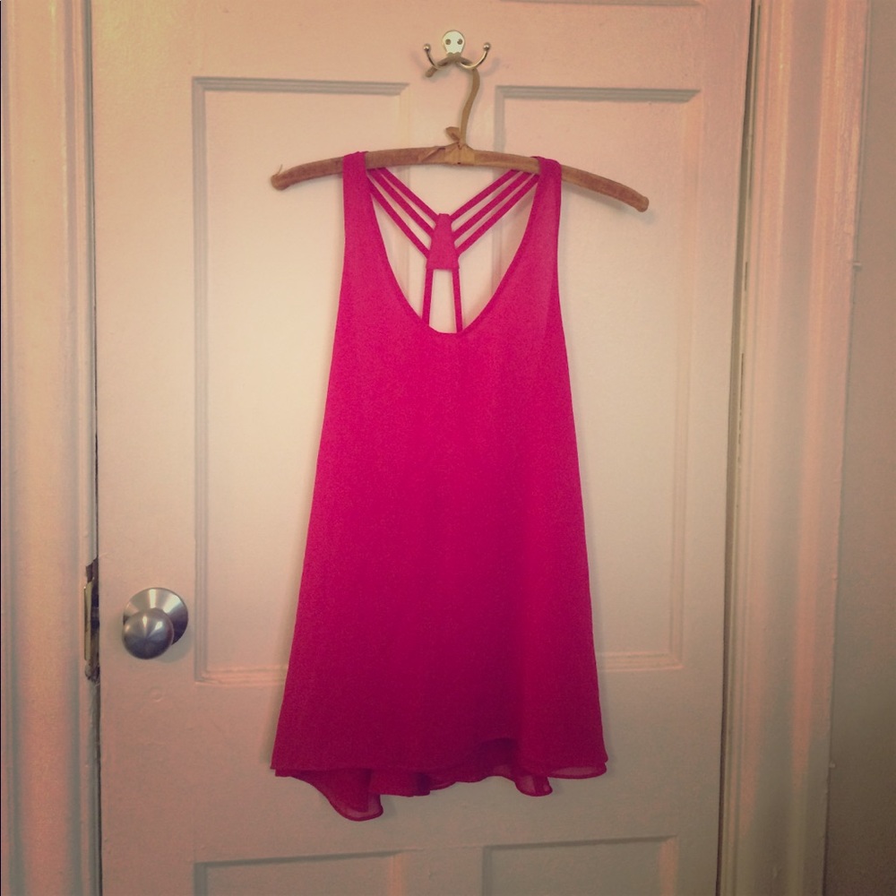 Flowy pink Cusp top Plastic Island NWOT