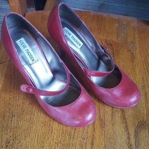 Steve Madden Red heels