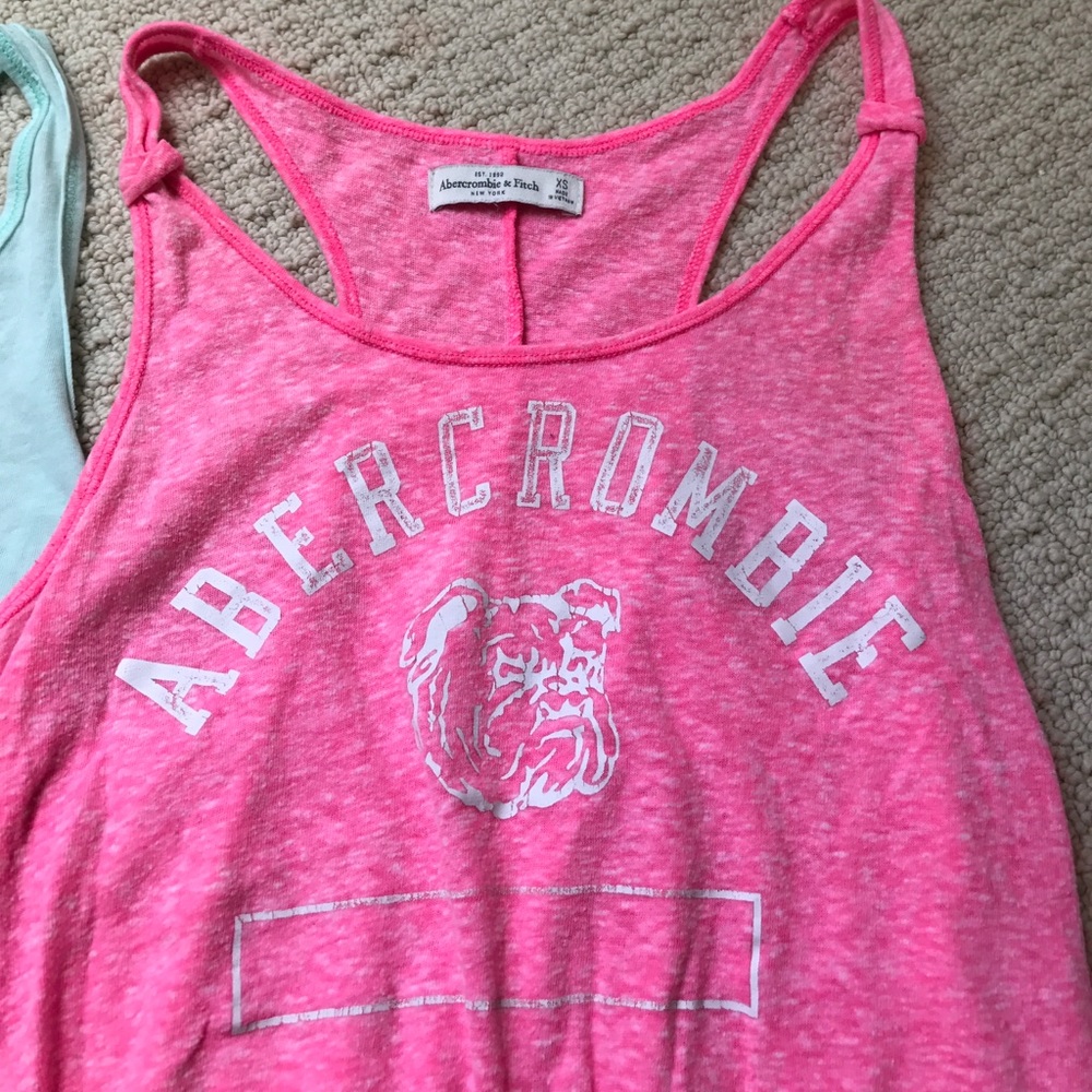 Tank Top bundle - Picture 2 of 5