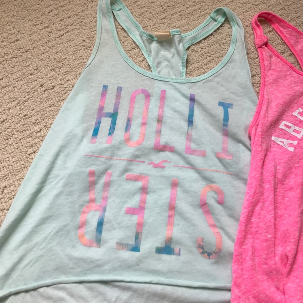 Tank Top bundle - Picture 3 of 5