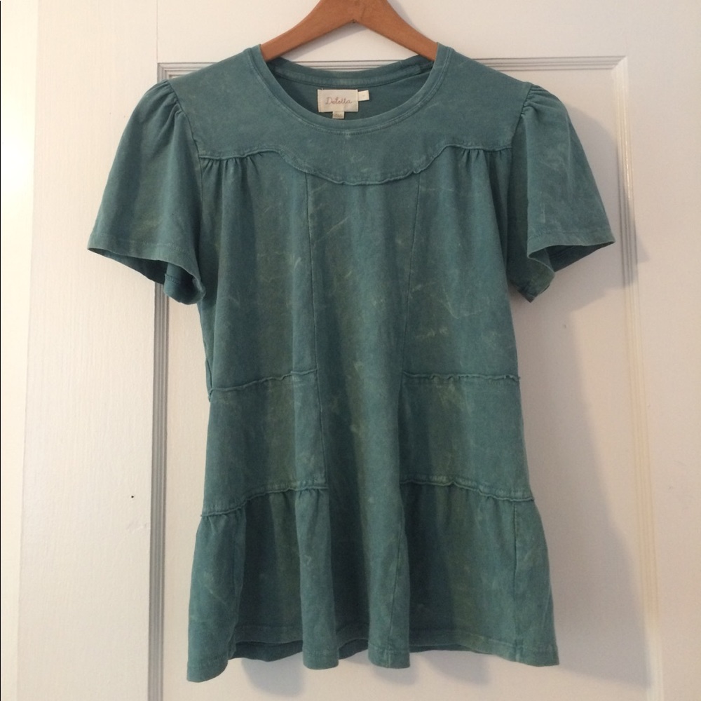 Short sleeved teal shirt NWOT