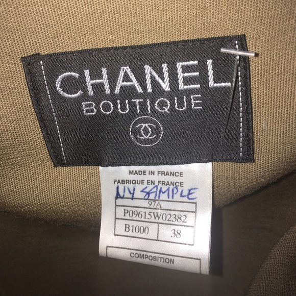 Chanel Rabbit Fur Vest - Picture 3 of 3