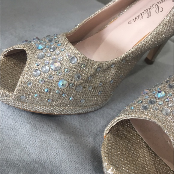 Showstopping Nude Sparkle Heels with Rhinestones - Picture 2 of 4