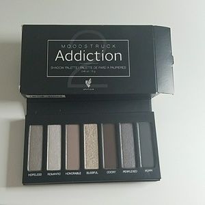 Younique Addiction Palette #2