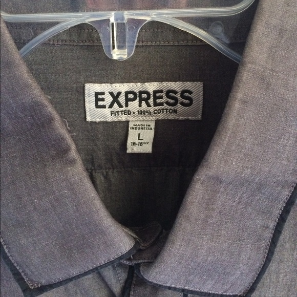 Express Men's Button-up Shirt. - Picture 2 of 4