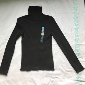 Black girl's turtleneck