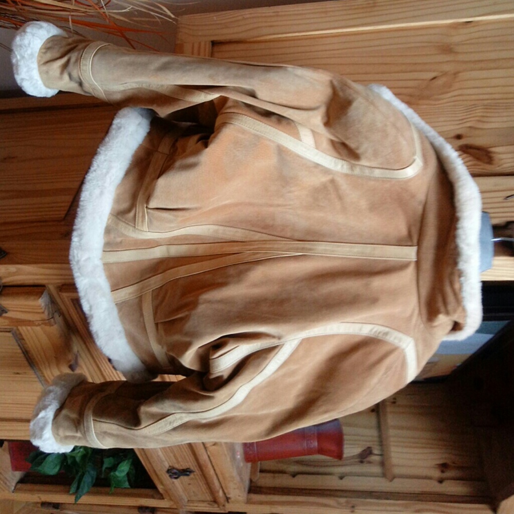 Wilson Leather camel colored  waist length  coat, - Picture 5 of 8