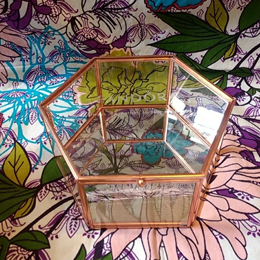 Pandora Mother's Day Glass Jewelry Box - Picture 2 of 5