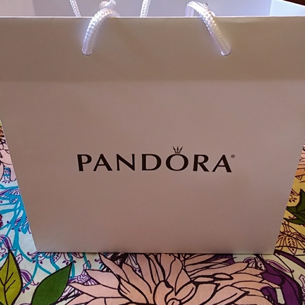 Pandora Mother's Day Glass Jewelry Box - Picture 5 of 5