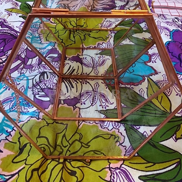 Pandora Mother's Day Glass Jewelry Box - Picture 4 of 5