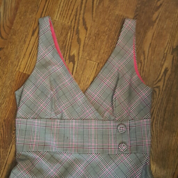 Spring/Summer Dress - Picture 2 of 4