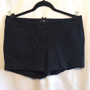 Mossimo black stretch cuffed shorts