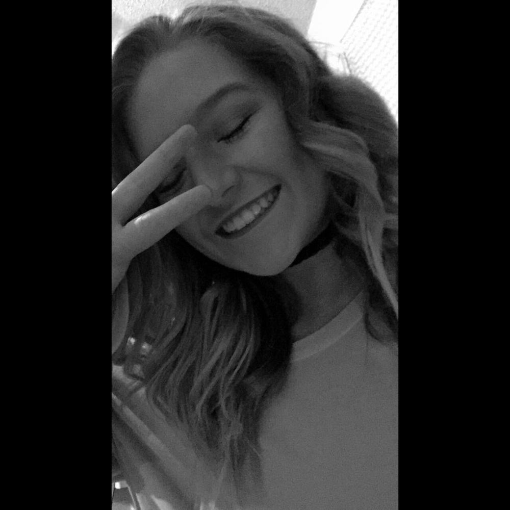 Meet your Posher, Sabrina