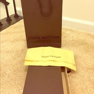 Louis Vuitton dust bag (wallet size), box, bag.