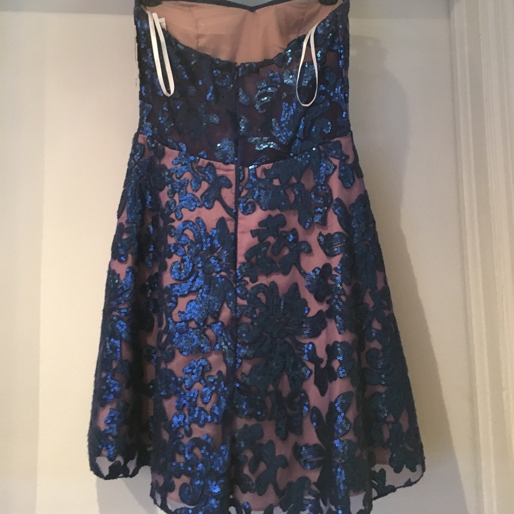 Gianni Bini Formal Dress - Picture 3 of 6