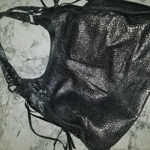 Large Coach - Maggie