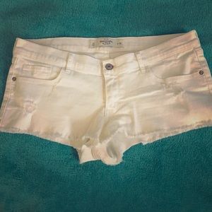 Distressed Abercrombie short shorts