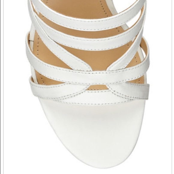 🔥Ivanka Trump WHITE Platform Sandals NIB 10 ReqSz - Picture 2 of 6