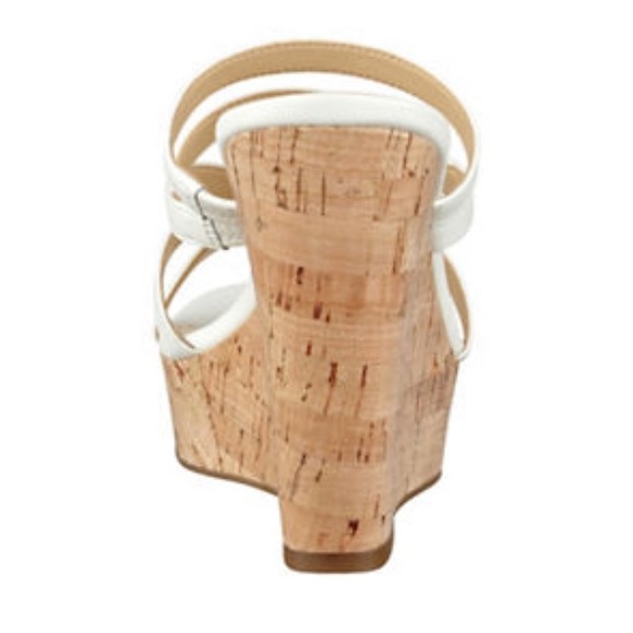 🔥Ivanka Trump WHITE Platform Sandals NIB 10 ReqSz - Picture 3 of 6