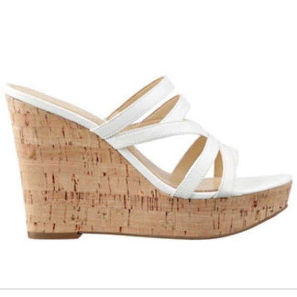 🔥Ivanka Trump WHITE Platform Sandals NIB 10 ReqSz - Picture 4 of 6