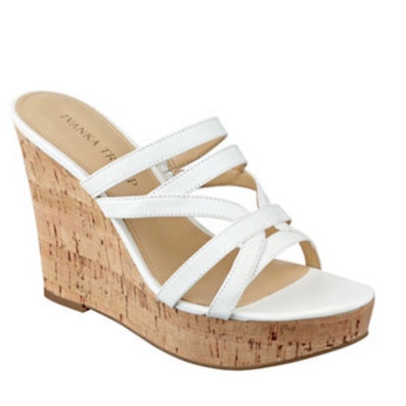 🔥Ivanka Trump WHITE Platform Sandals NIB 10 ReqSz - Picture 5 of 6