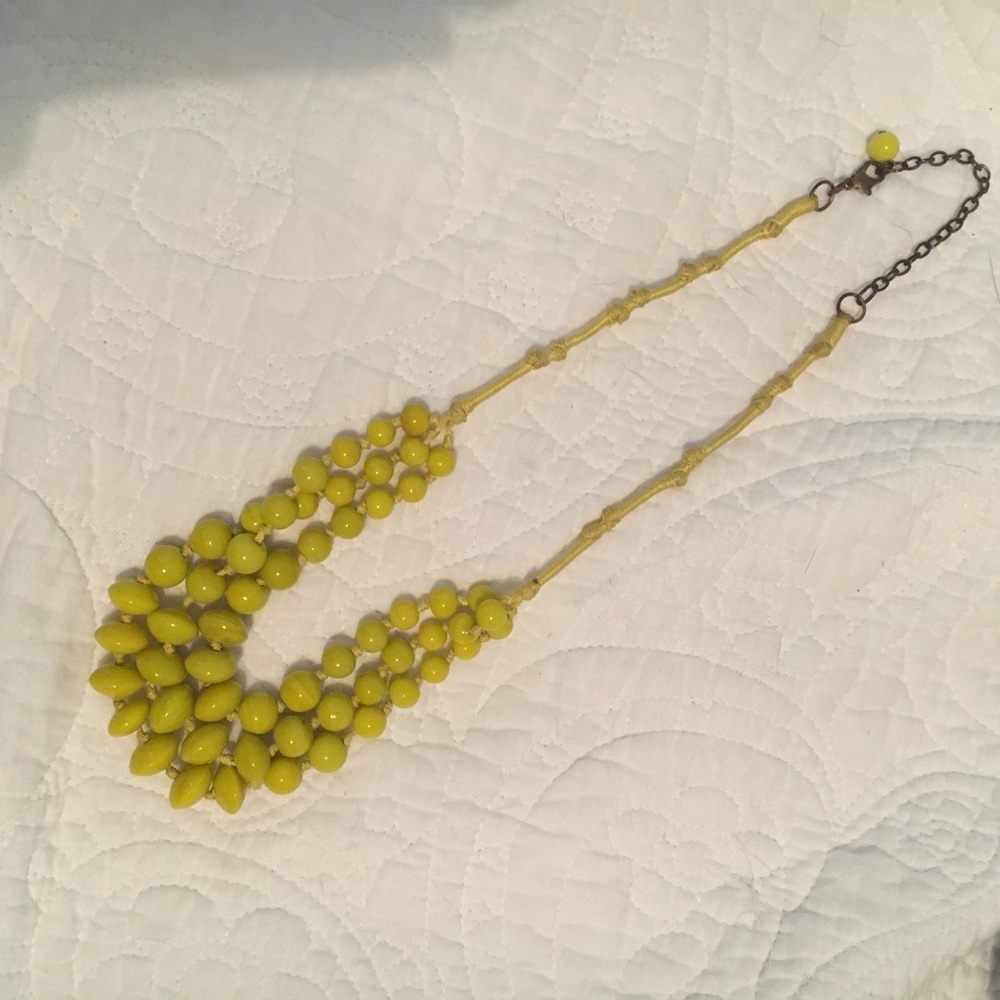Statement necklace