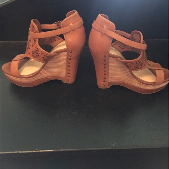 Wedges - Picture 2 of 4