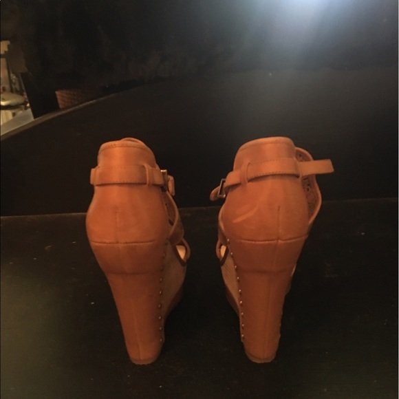 Wedges - Picture 3 of 4
