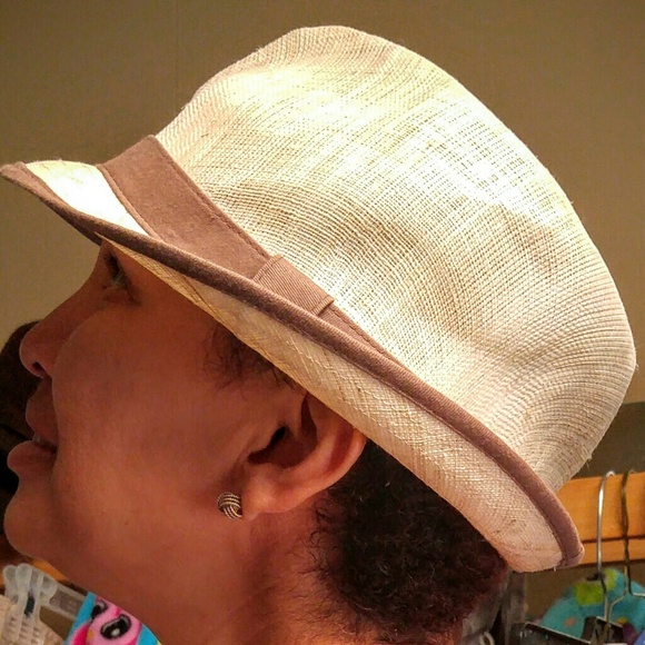 RETRO 7 - Picture 2 of 3