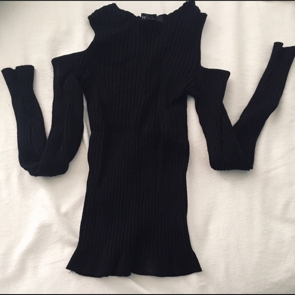 Long sleeve black knit open shoulder top - Picture 1 of 3